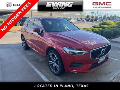 Used 2021 Volvo XC60 T5 Momentum w/ Premium Package
