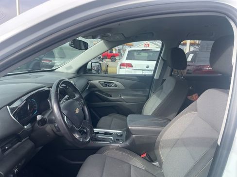 Used 2019 Chevrolet Traverse LT image 7
