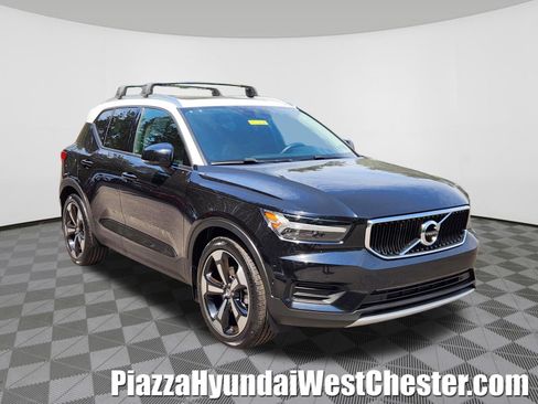 Used 2019 Volvo XC40 T5 Momentum AWD/4WD image 1
