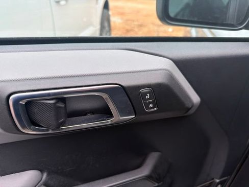 Used 2022 Ford Bronco Big Bend AWD/4WD image 5