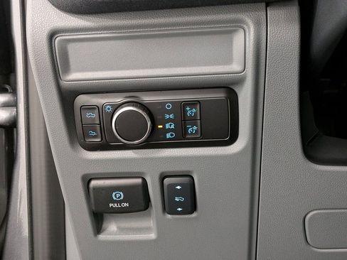 Used 2025 Ford F150 Lightning Flash image 21