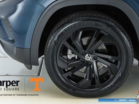 Used 2023 Volkswagen Atlas SE w/ Black Wheel Package AWD/4WD image 5
