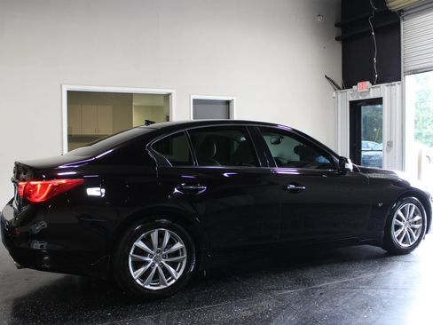 Used 2015 INFINITI Q50 Premium RWD image 3