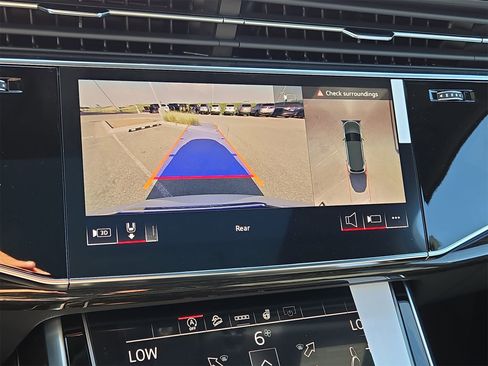 New 2026 Audi Q7 2.0T Premium image 18