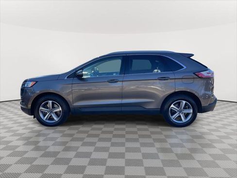 Used 2019 Ford Edge SEL w/ Equipment Group 201A image 4