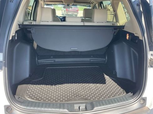 Used 2019 Honda CR-V LX image 17