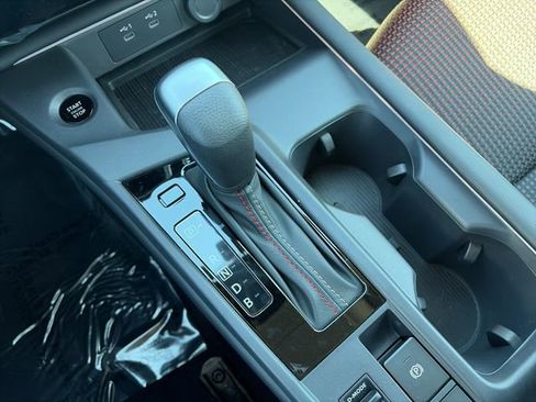 New 2026 Nissan Sentra SR w/ Floor Mat Package image 27