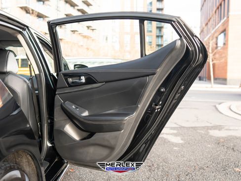 Used 2021 Nissan Maxima 3.5 SV w/ Floor Mat Group image 42