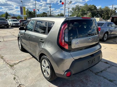 Used 2015 Kia Soul FWD image 5