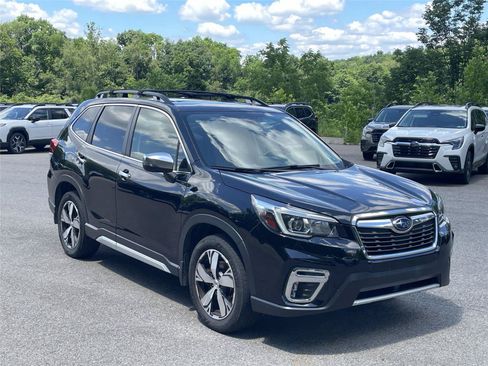 Used 2019 Subaru Forester Touring AWD/4WD image 7