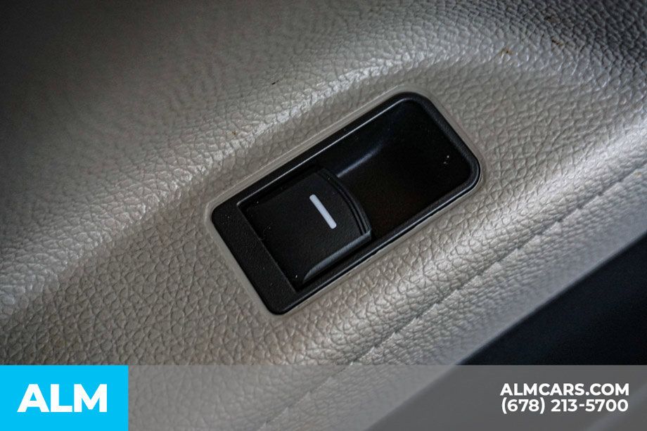 Used 2025 Honda Odyssey EX-L image 35