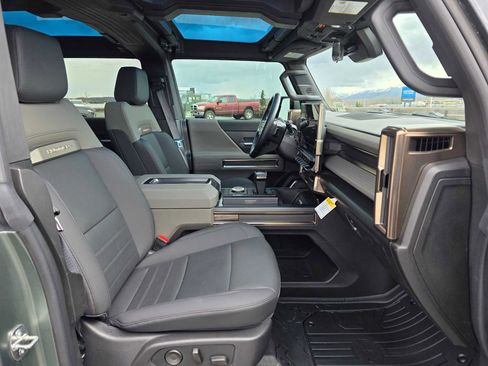 Used 2024 GMC Hummer EV 3X AWD/4WD image 10