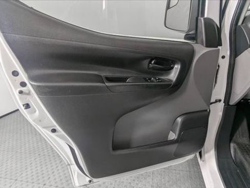 Used 2020 Nissan NV200 SV w/ Back Door Glass Package FWD image 13