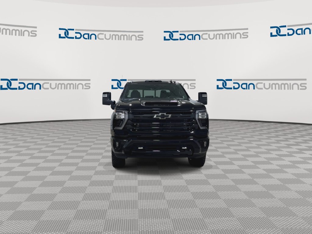 New 2026 Chevrolet Silverado 2500 High Country w/ High Country Premium Package AWD/4WD image 4