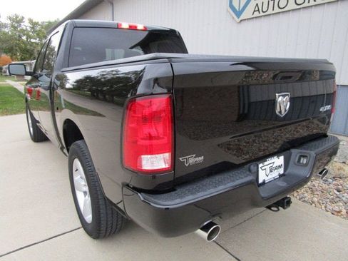 Used 2021 RAM 1500 Express w/ Wheel & Sound Group image 5