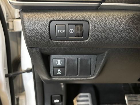 Used 2018 Honda Accord Sport image 17