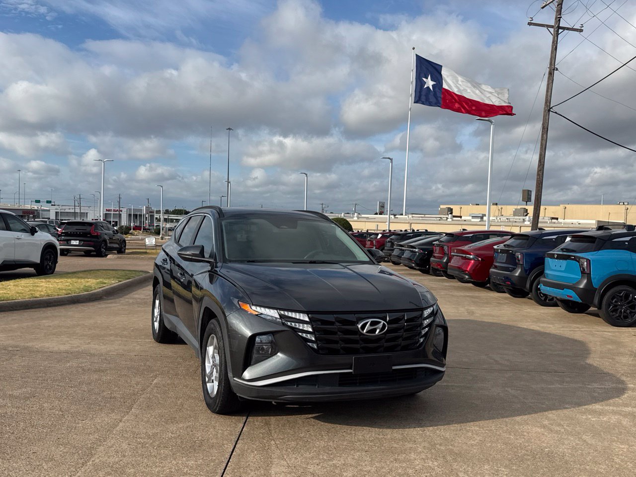 Used 2023 Hyundai Tucson SEL FWD image 4