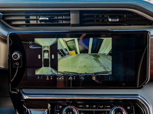 Used 2026 GMC Sierra 3500 Denali Ultimate image 26