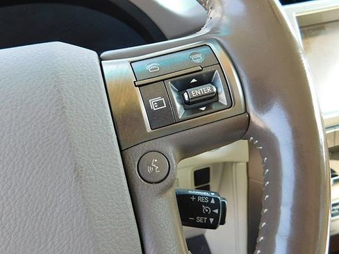 Used 2018 Lexus GX 460 Luxury image 25