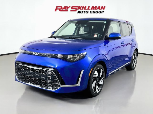 Used 2023 Kia Soul GT-Line FWD image 3