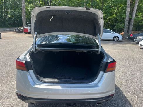 Used 2020 Nissan Altima 2.5 SR FWD image 5
