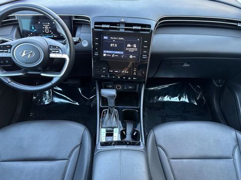 Used 2023 Hyundai Tucson SEL w/ Convenience Package image 4