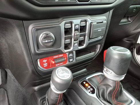 Used 2021 Jeep Gladiator Rubicon image 24