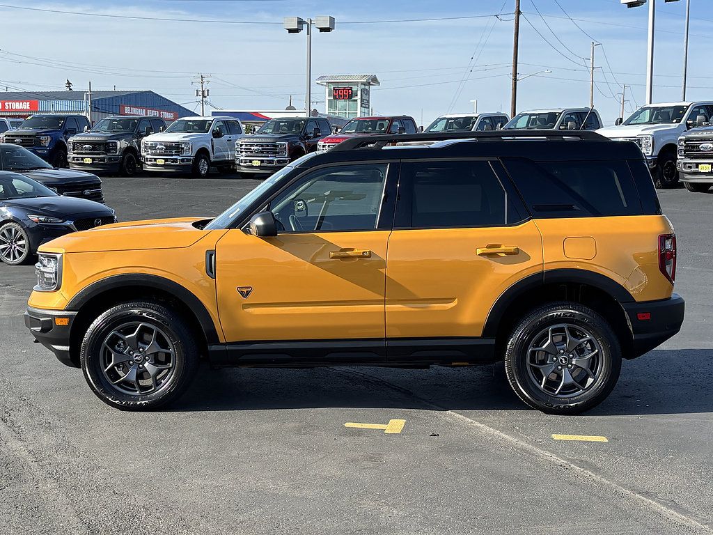 Certified 2022 Ford Bronco Sport Badlands w/ Premium Package AWD/4WD image 9