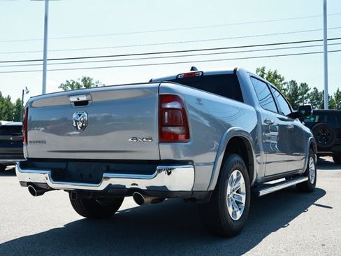 Used 2019 RAM 1500 Laramie AWD/4WD image 6