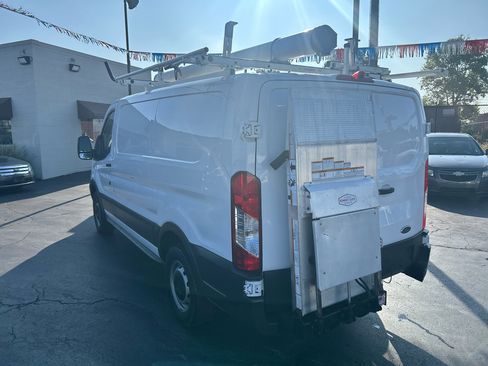 Used 2018 Ford Transit 250 130 Low Roof image 11