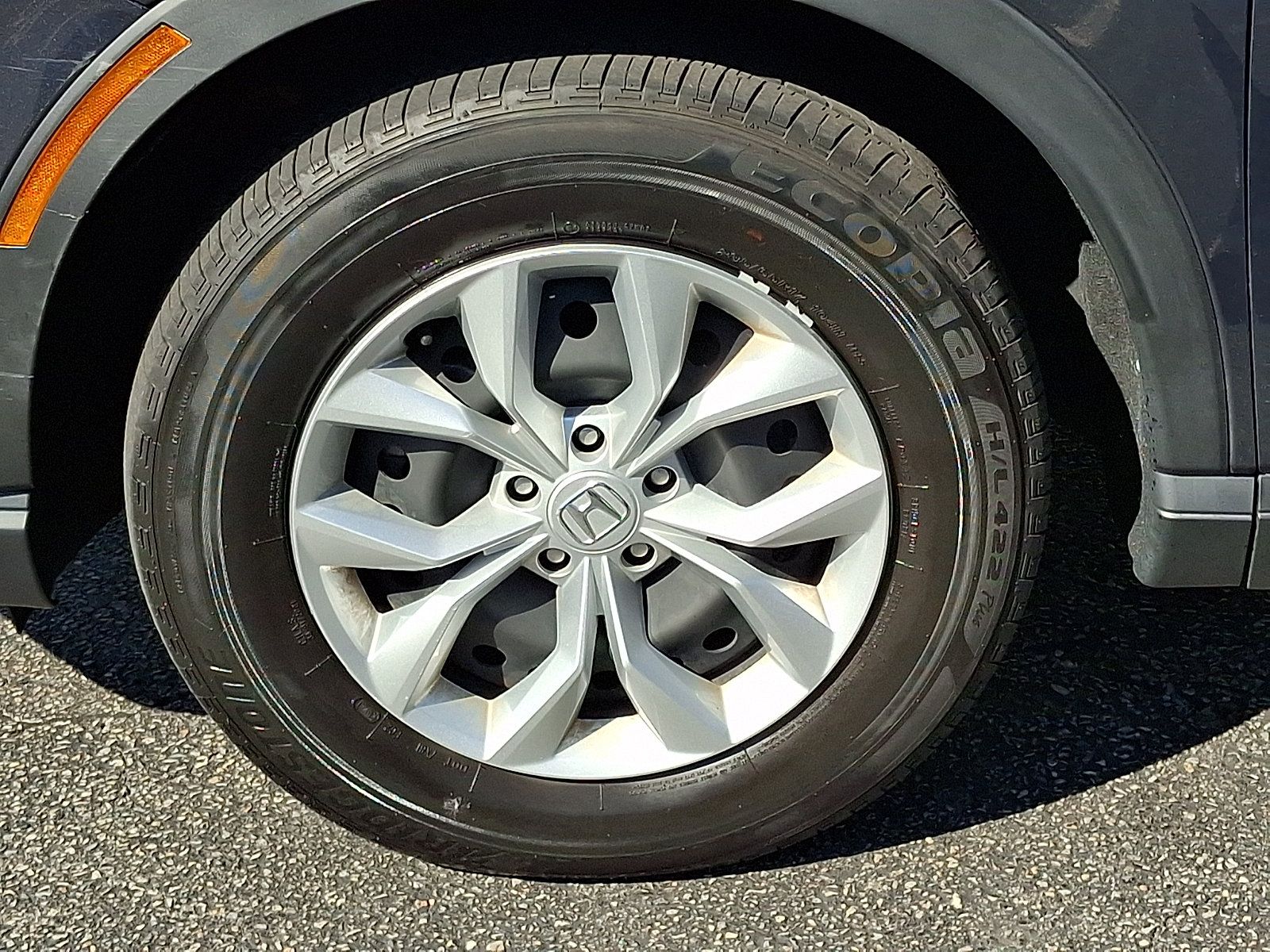 Used 2024 Honda CR-V LX image 9