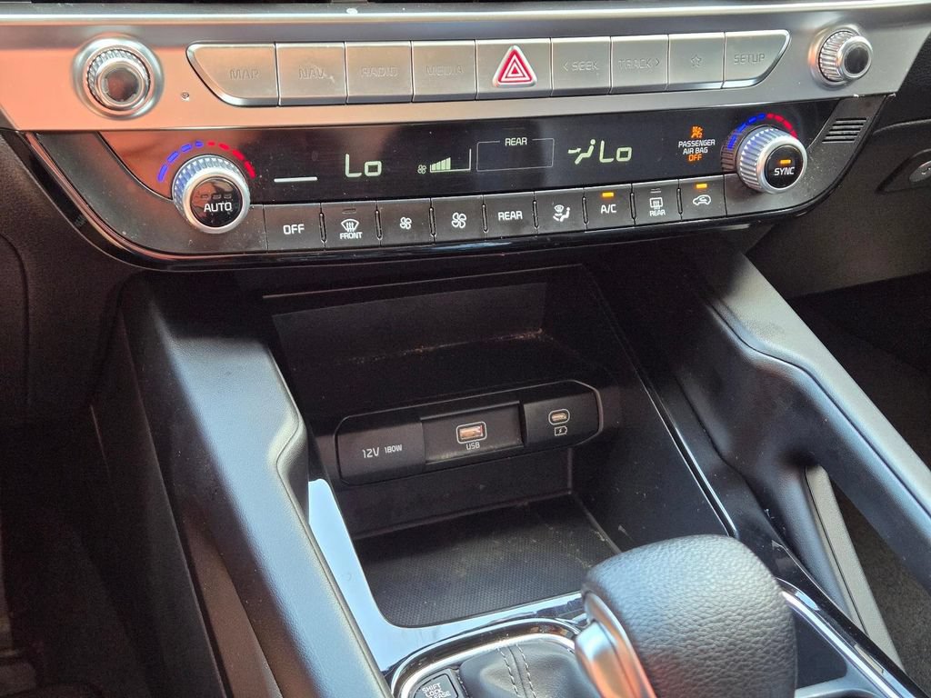 Used 2025 Kia Telluride LX FWD image 28