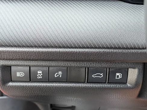 Used 2025 Toyota Camry SE FWD image 24
