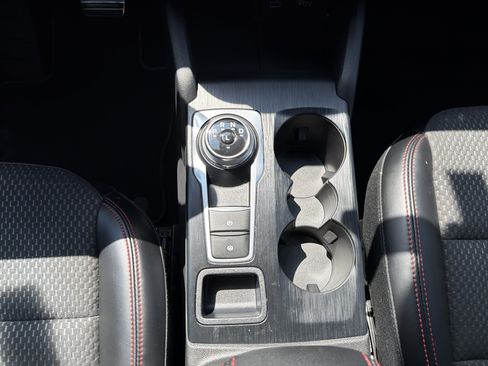 Used 2023 Ford Escape ST-Line w/ Tech Pack #1 FWD image 17
