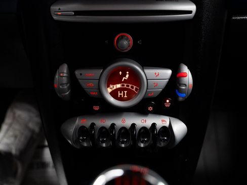 Used 2009 MINI Cooper John Cooper Works image 14