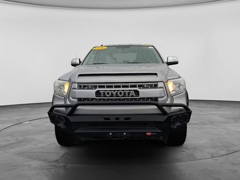 Used 2016 Toyota Tundra Limited w/ TRD Off Road Package AWD/4WD image 12