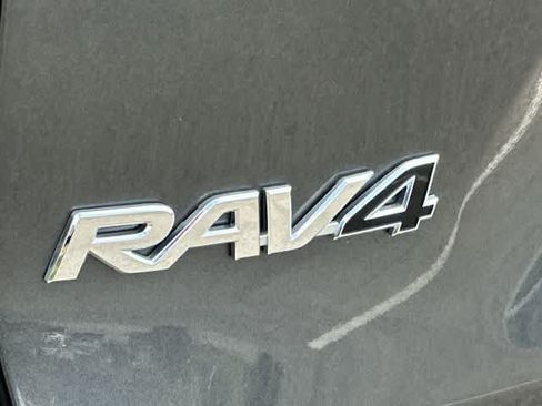 Used 2023 Toyota RAV4 XLE w/ Convenience Package AWD/4WD image 28