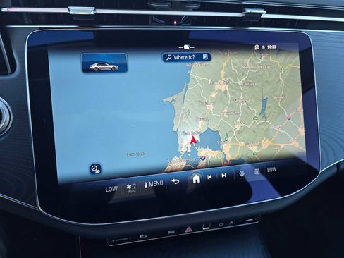 Used 2025 Mercedes-Benz E 350 Sedan image 30