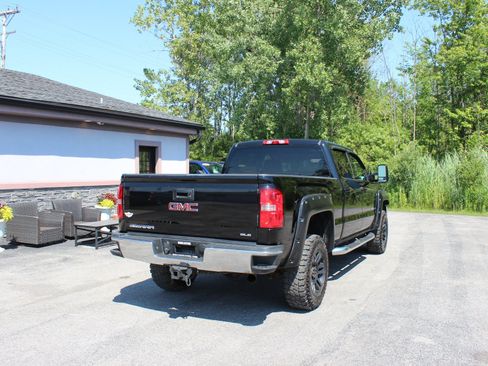 Used 2015 GMC Sierra 2500 SLE AWD/4WD image 5