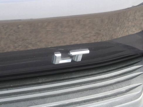 Used 2024 Chevrolet Tahoe LT image 10