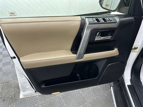 Used 2019 Toyota 4Runner SR5 Premium w/ Wilderness Package image 11