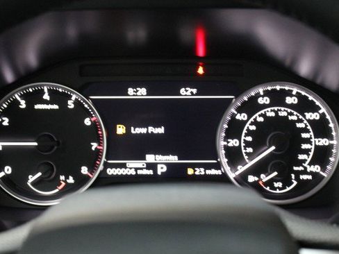 New 2025 Mitsubishi Outlander SE image 11