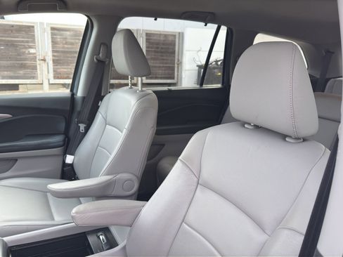 Used 2021 Honda Pilot Special Edition image 10