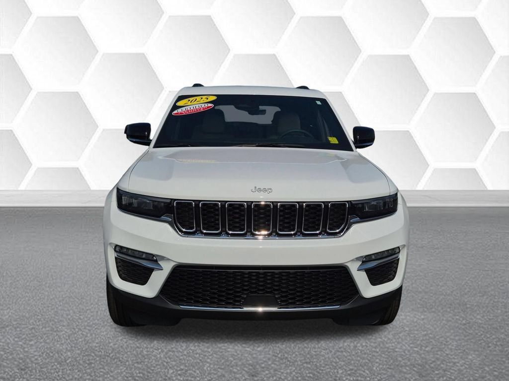 Certified 2025 Jeep Grand Cherokee Limited AWD/4WD image 8