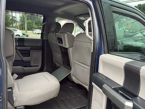 Used 2018 Ford F150 XLT image 24