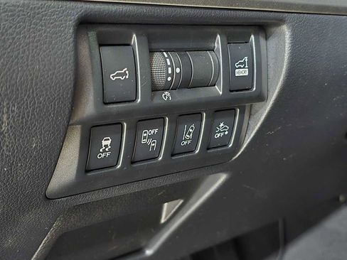 Used 2019 Subaru Outback 3.6R Limited image 26