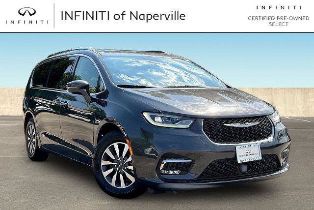 Used 2021 Chrysler Pacifica Touring-L FWD image 1