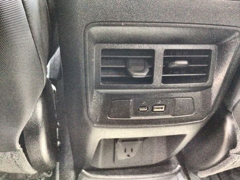 Used 2023 Chevrolet Colorado Z71 w/ Z71 Convenience Package 2 image 22