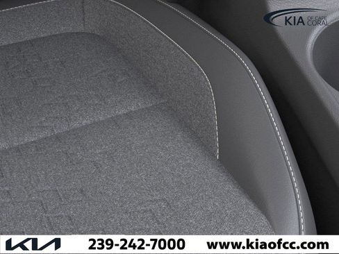 New 2026 Kia Seltos S image 24