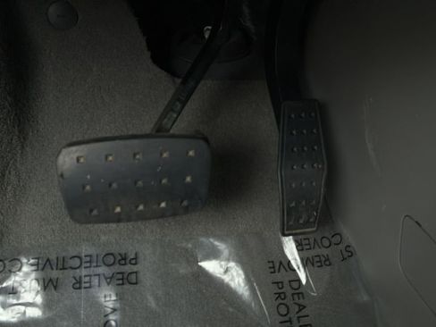 Used 2018 Cadillac XT5 Premium Luxury w/ Driver Assist Package image 22